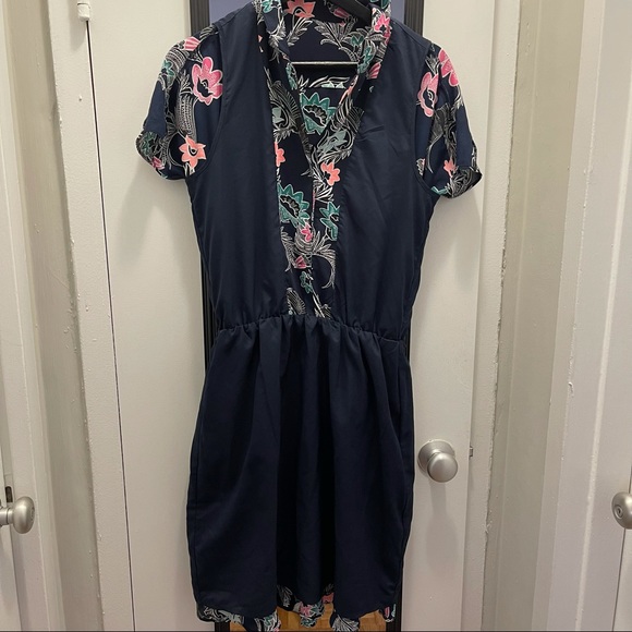 Banana Republic dress - Picture 8 of 8